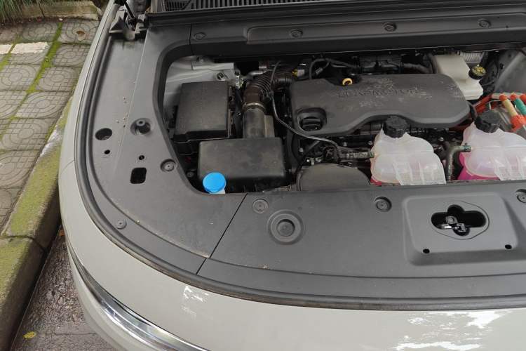 Used Leapmotor C10 2024 210 Smart Edition Engine Bay Right