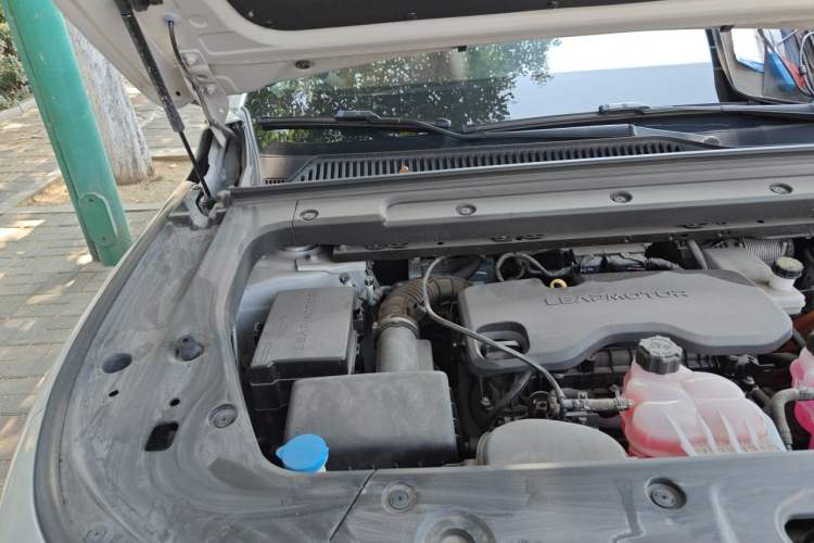 Used Leapmotor C10 2024 210 Comfort Edition Engine Bay Right
