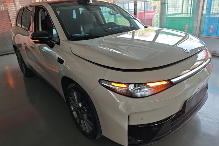 Used Leapmotor C10 2024 530 LiDAR Edition Front Right 45 Deg