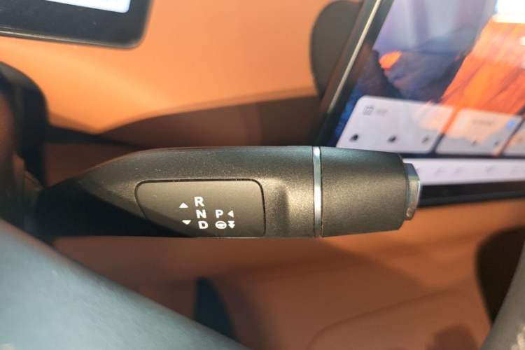 Used Leapmotor C10 2024 530 Comfort Edition Gear Lever