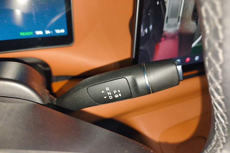 Used Leapmotor C10 2024 530 Smart Edition Gear Lever
