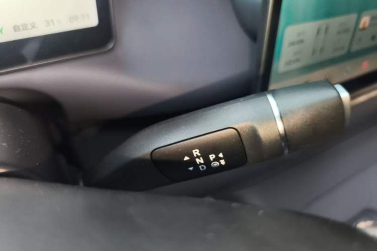 Used Leapmotor C10 2024 530 Smart Edition Gear Lever