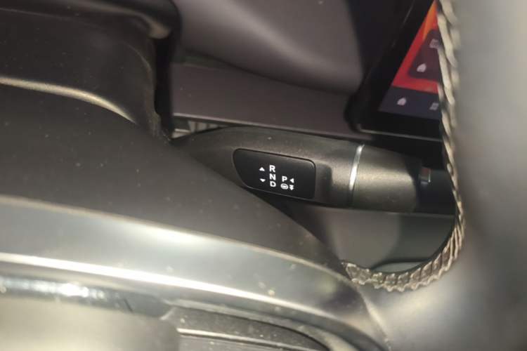 Used Leapmotor C10 2024 530 Comfort Edition Gear Lever