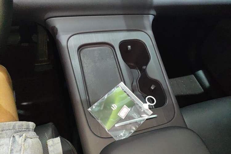 Used Leapmotor C10 2024 530 Comfort Edition Gear Lever