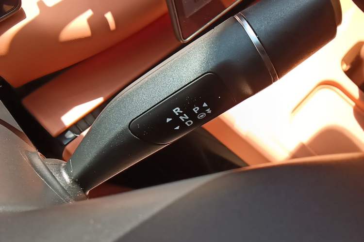 Used Leapmotor C10 2024 530 Smart Edition Gear Lever