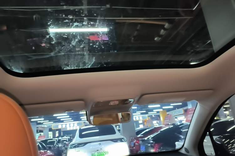Used Leapmotor C10 2024 210 Smart Edition Headliner