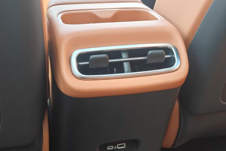Used Leapmotor C10 2024 530 Smart Edition Interior 6
