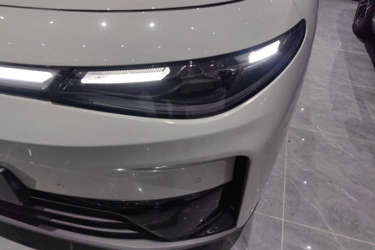Used Leapmotor C10 2024 530 LiDAR Edition Left Front Headlight