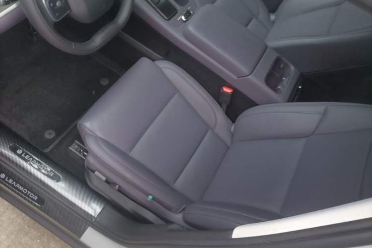 Used Leapmotor C10 2024 530 Smart Edition Left Front Seat
