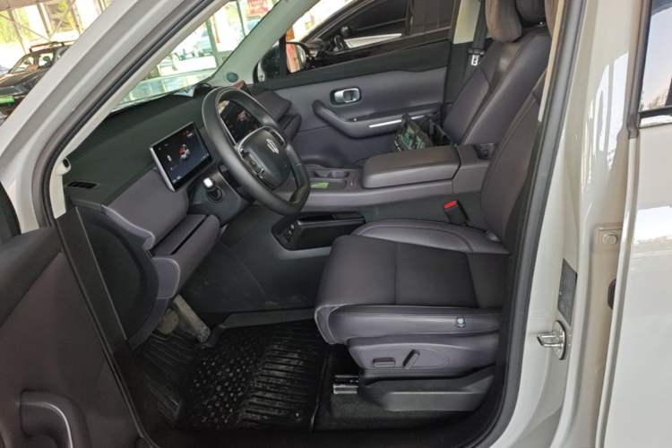 Used Leapmotor C10 2024 530 LiDAR Edition Left Front Seat
