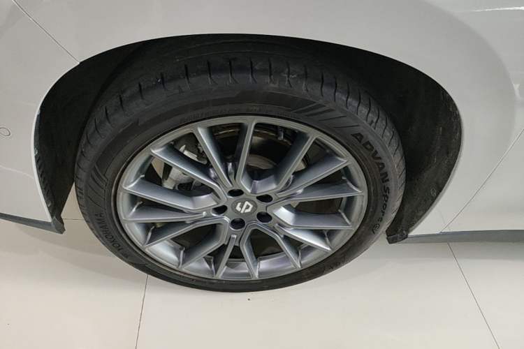 Used Leapmotor C10 2024 530 Smart Edition Left Front Wheel Hub