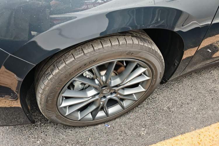 Used Leapmotor C10 2024 530 LiDAR Edition Left Front Wheel Hub