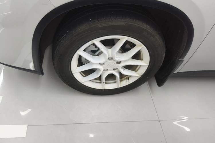 Used Leapmotor C10 2024 210 Comfort Edition Left Front Wheel Hub