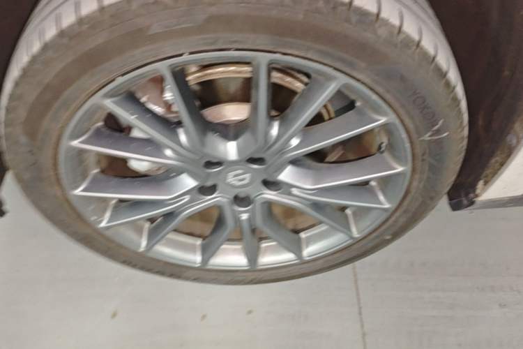 Used Leapmotor C10 2024 530 Smart Edition Left Front Wheel Hub