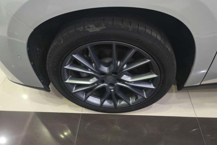 Used Leapmotor C10 2024 530 Smart Edition Left Front Wheel Hub