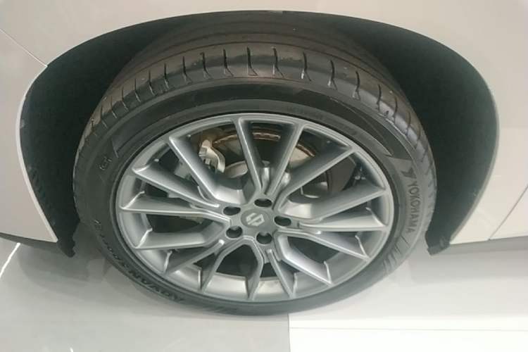Used Leapmotor C10 2024 530 Smart Edition Left Front Wheel Hub
