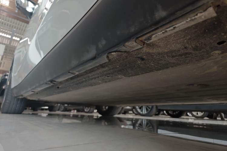 Used Leapmotor C10 2024 530 LiDAR Edition Left Side Sill