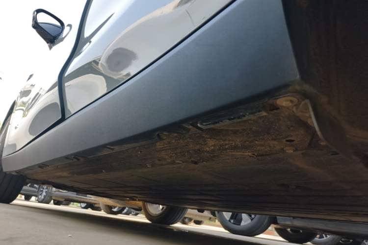 Used Leapmotor C10 2024 530 Comfort Edition Left Side Sill