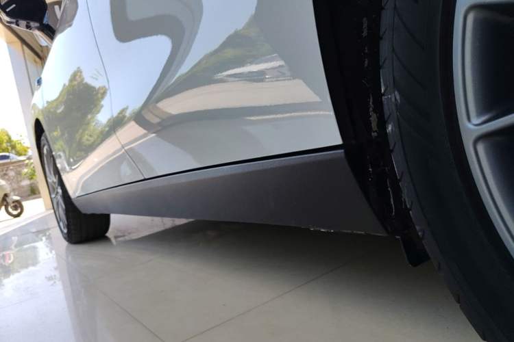 Used Leapmotor C10 2024 210 Smart Edition Left Side Sill