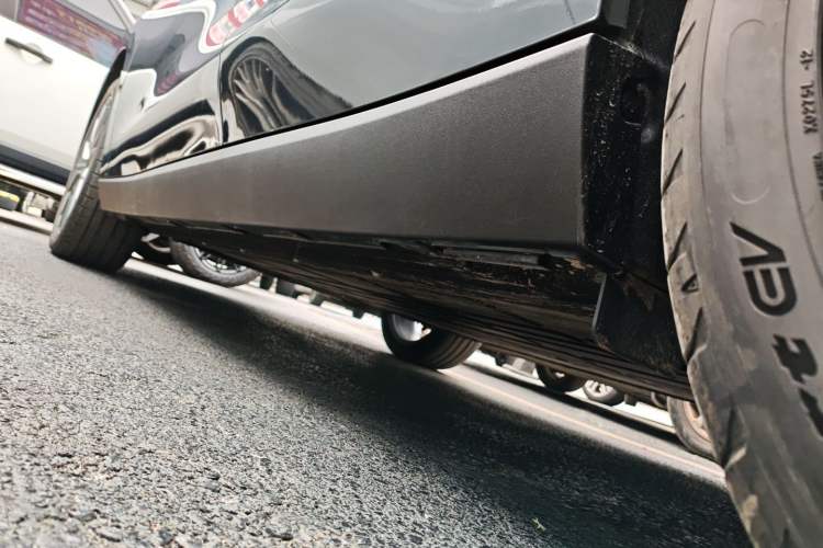 Used Leapmotor C10 2024 530 LiDAR Edition Left Side Sill
