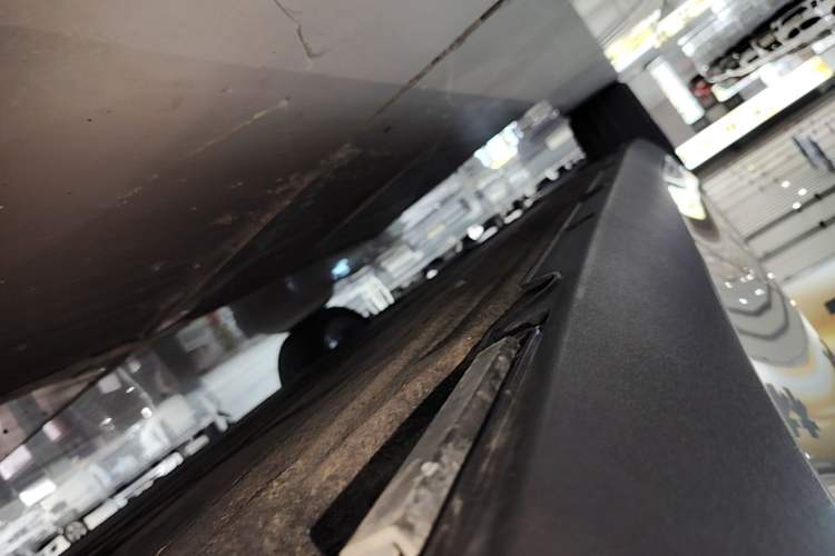 Used Leapmotor C10 2024 530 LiDAR Edition Left Side Sill