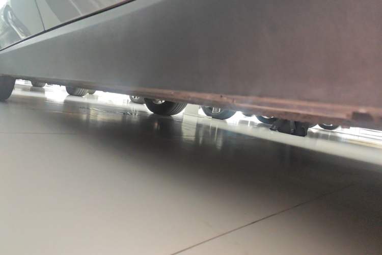 Used Leapmotor C10 2024 530 Comfort Edition Left Side Sill