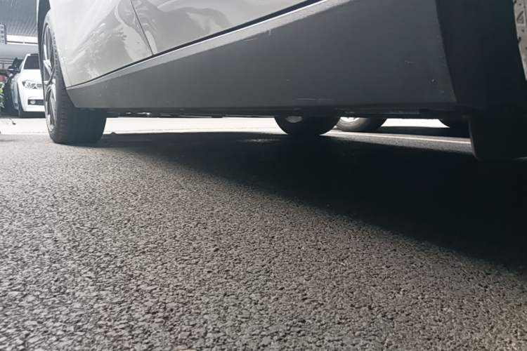 Used Leapmotor C10 2024 530 Comfort Edition Left Side Sill