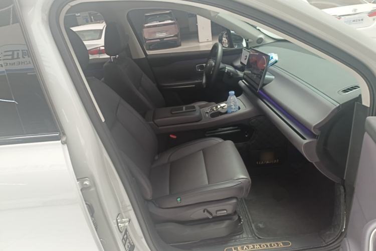 Used Leapmotor C10 2024 530 Smart Edition Right Front Seat