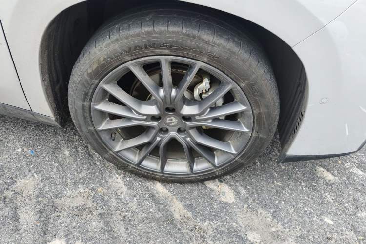Used Leapmotor C10 2024 530 Smart Edition Right Front Wheel Hub
