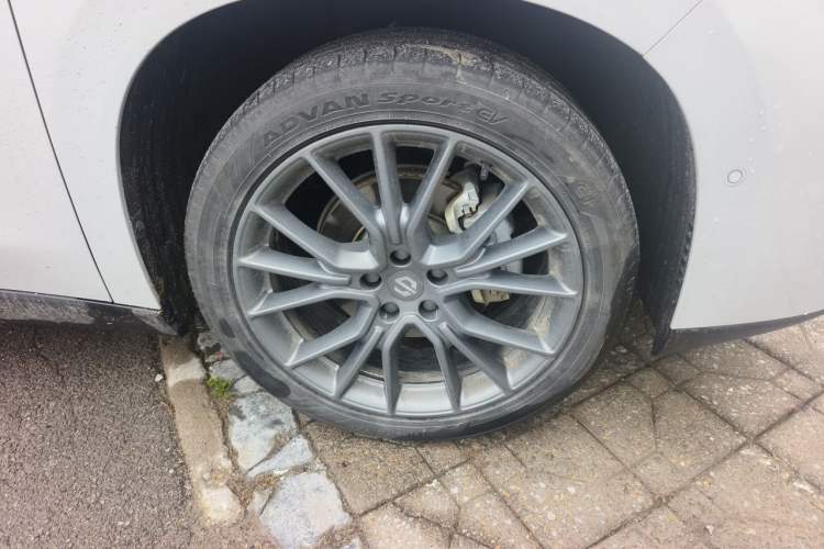 Used Leapmotor C10 2024 530 Smart Edition Right Front Wheel Hub