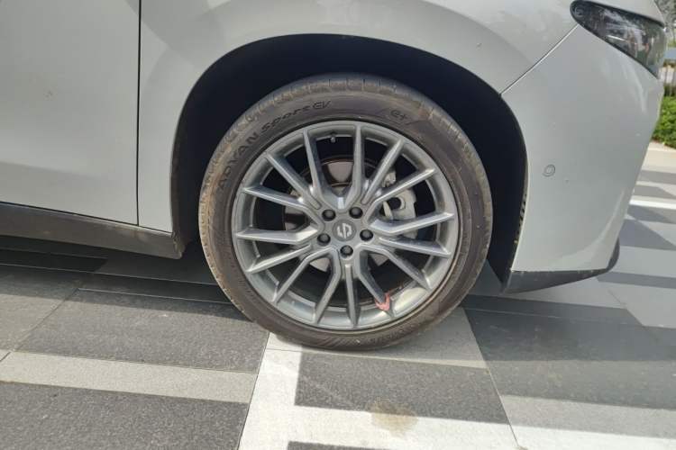 Used Leapmotor C10 2024 530 Smart Edition Right Front Wheel Hub
