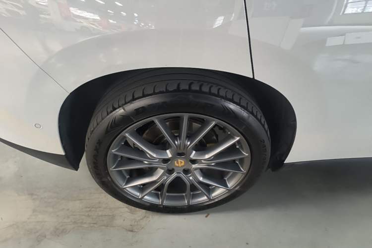 Used Leapmotor C10 2024 530 LiDAR Edition Right Rear Wheel Hub