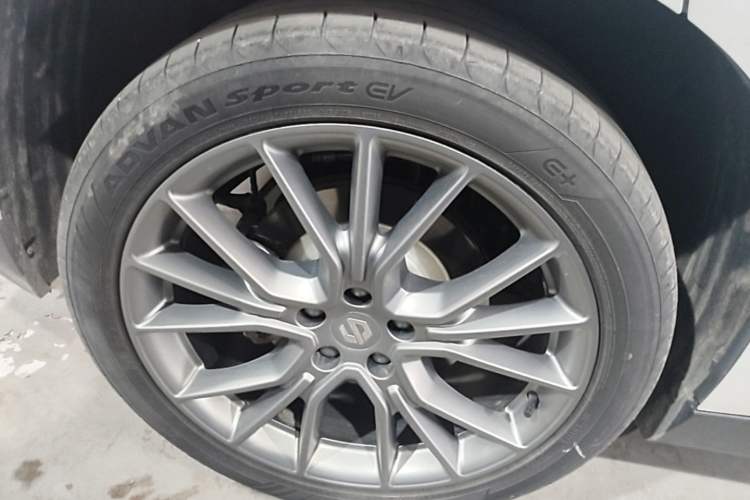 Used Leapmotor C10 2024 530 Comfort Edition Right Rear Wheel Hub