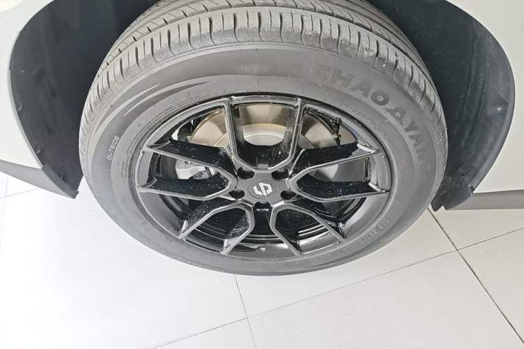 Used Leapmotor C10 2024 410 Comfort Edition Right Rear Wheel Hub