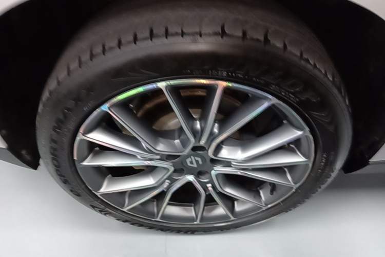 Used Leapmotor C10 2024 210 Comfort Edition Right Rear Wheel Hub