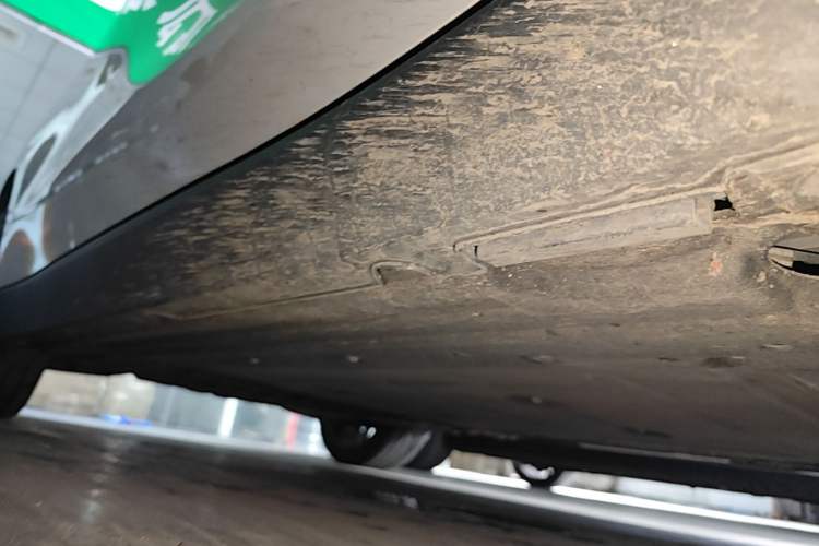 Used Leapmotor C10 2024 210 Smart Edition Right Side Sill
