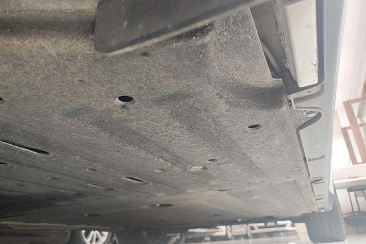 Used Leapmotor C10 2024 210 Smart Edition Right Side Sill