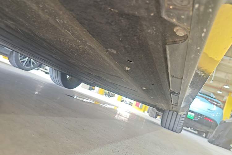Used Leapmotor C10 2024 530 Comfort Edition Right Side Sill