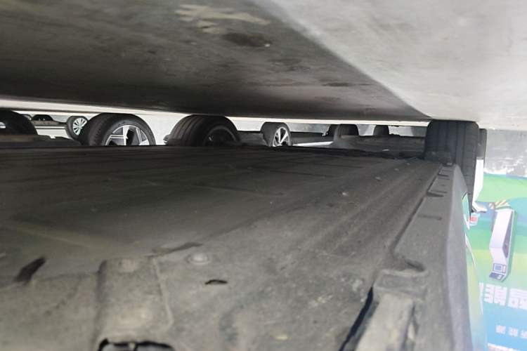 Used Leapmotor C10 2024 530 Comfort Edition Right Side Sill