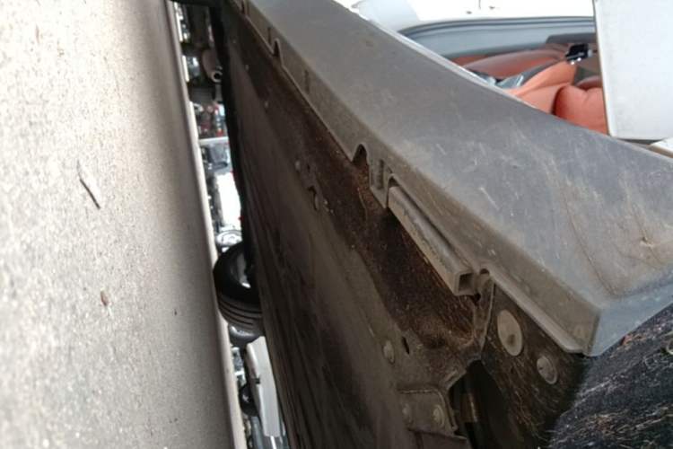 Used Leapmotor C10 2024 530 Smart Edition Right Side Sill