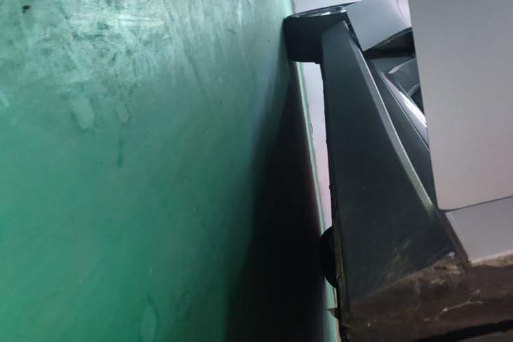 Used Leapmotor C10 2024 530 Comfort Edition Right Side Sill