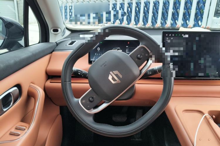 Used Leapmotor C10 2024 530 LiDAR Edition Steering Wheel