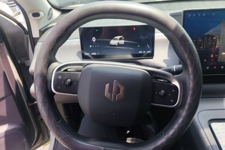 Used Leapmotor C10 2024 530 Comfort Edition Steering Wheel