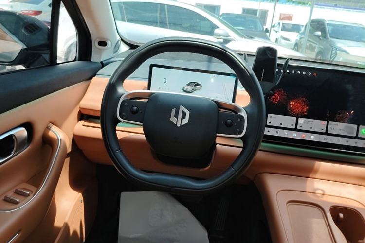 Used Leapmotor C10 2024 530 Smart Edition Steering Wheel