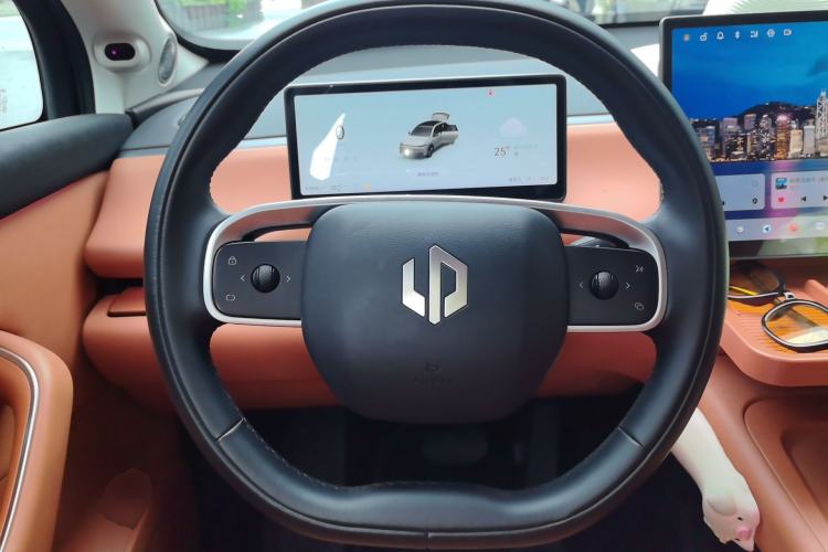 Used Leapmotor C10 2024 530 Smart Edition Steering Wheel