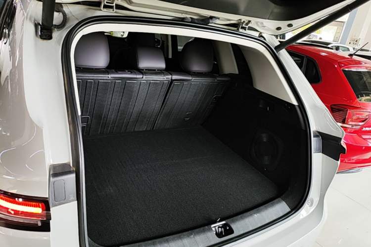 Used Leapmotor C10 2024 530 Smart Edition Trunk