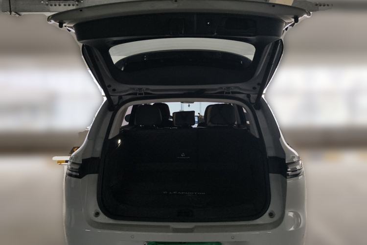 Used Leapmotor C10 2024 210 Smart Edition Trunk