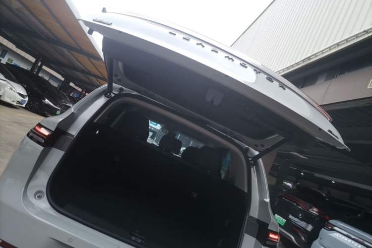 Used Leapmotor C10 2024 530 Smart Edition Trunk