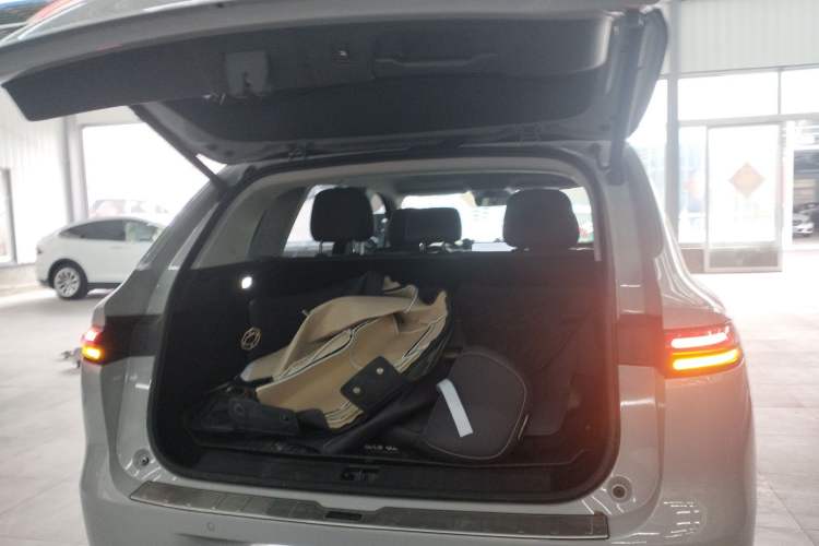 Used Leapmotor C10 2024 530 Smart Edition Trunk