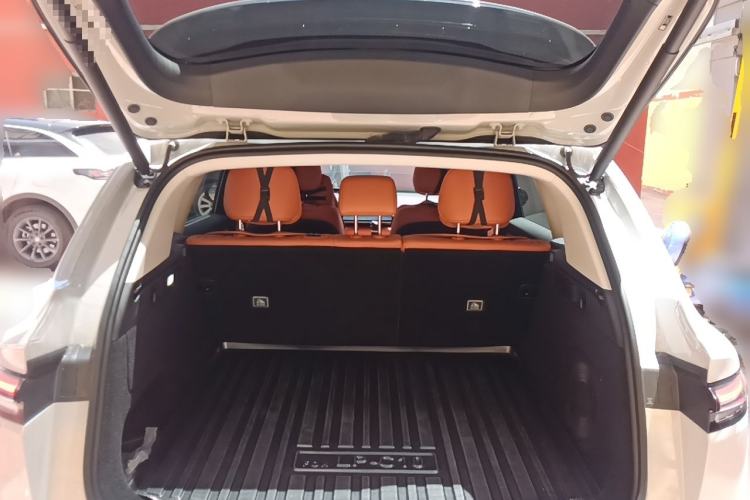 Used Leapmotor C10 2024 530 Smart Edition Trunk
